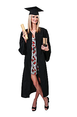 포토 JPG 해외이미지 학생 여자 교육 행복 졸업 교실 학교 성공 한명 사람 성인 금발 가운 졸업장 대학교 총각 캡모자 해외202004 해외포토 모자_잡화 1 헤어스타일 옷 감정 컨셉 파일형식 이미지허브