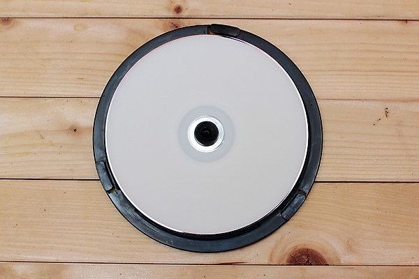 포토 JPG 해외이미지 접시 음악 백그라운드 탁자 선물 사람없음 목재 컴퓨터 세트 상자 라벨 소리 장비 정보 CD 카세트테이프 원형 역사 플랫 중앙 작음 플라스틱 활 질감 복고 오디오 테이프 수납 스테레오 진행 DVD 구식 스펙트럼 옛날 지원 치유 스타일 해외202004 해외포토 도형 나무 식기 가구 재료 재질 문화예술 문구용품 프레임 전자제품 크기 파일형식 이미지허브