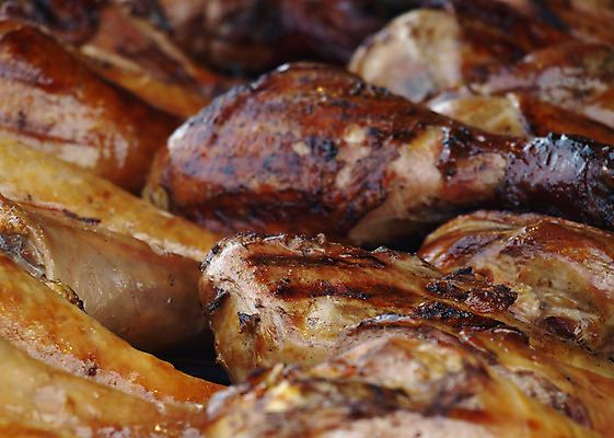 포토 JPG 해외이미지 음식 육류 요리 사람없음 식사 치킨 튀김 뜨거움 그릴 바비큐 먹기 공평 해외202004 해외포토 식재료 모션 주방용품 닭고기요리 파일형식 이미지허브