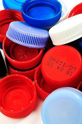 포토 JPG 해외이미지 디자인 산업 백그라운드 컨셉 패턴 사람없음 빨간색 초록색 파란색 컬러풀 환경 재활용 덮개 흰색 원형 쓰레기 폐기물 일회용 플라스틱 수집 오브젝트 질감 재활용품 엘리먼트 캡모자 많음 해외202004 해외포토 도형 모자_잡화 컬러 무늬 재질 뚜껑 친환경 파일형식 이미지허브