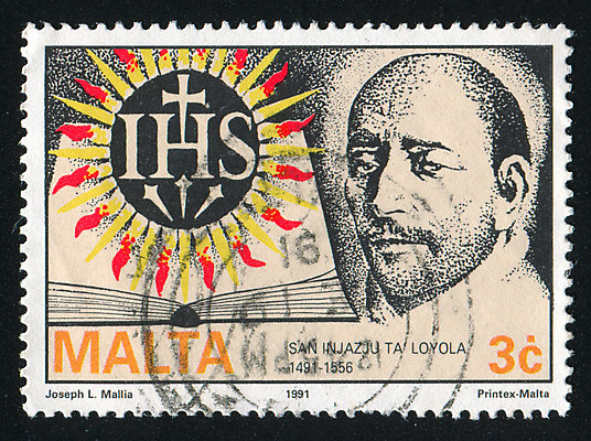 포토 JPG 해외이미지 남자 종교 얼굴 십자가 봉투 사람없음 책 태양 머리 성경 수확 골동품 원형 예수 사회 메시지 역사 성자 물개 편지 심볼 코 복고 엽서 귀 질서 서명 우표 몰타섬 옛날 해외202004 해외포토 자연요소 도형 섬 농업 종교용품 포유류 사람 신체부위 바다동물 예절 신_종교 몰타 공동체 파일형식 이미지허브