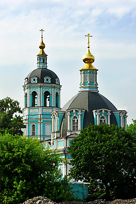 포토 JPG 해외이미지 모양 나무 구름 전통 종교 문화 여행 십자가 건축양식 하늘 휴가 벽돌 기술 인종 사람없음 초록색 파란색 성당 교회 여행객 활발 센터 영혼 역사 황금 러시아 방문 타운 러시아인 모스크바 통일 해외202004 해외포토 자연요소 서양인 식물 건축 유럽 컬러 컨셉 종교건축 사람 건물 도시 파일형식 이미지허브