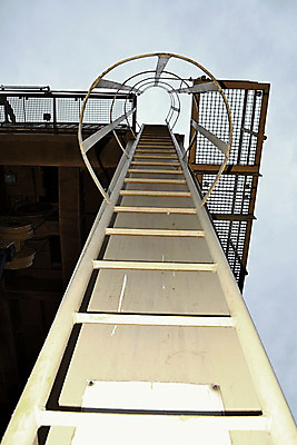 포토 JPG 해외이미지 모양 디자인 산업 건축양식 사다리 통신 난간 추상 나선형 안전 사람없음 건물 계단 탑 금속 흰색 원형 보호 철 묘사 오르기 수납 단계 철강 철책 해외202004 해외포토 도형 건축물 건축 컬러 컨셉 무늬 모션 재질 도구 파일형식 이미지허브