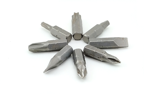 포토 JPG 해외이미지 사람없음 빛 머리 금속 장비 회색 흰색 도구 공구 나사 업무 작업실 수리 은색 목수 오브젝트 목공예 고정 정비공 토막 건축업자 고립 줄서기 중고 철강 하드웨어 해외202004 해외포토 직업 건축 컬러 모션 재질 신체부위 컴퓨터 작업 기술자 공예 파일형식 이미지허브