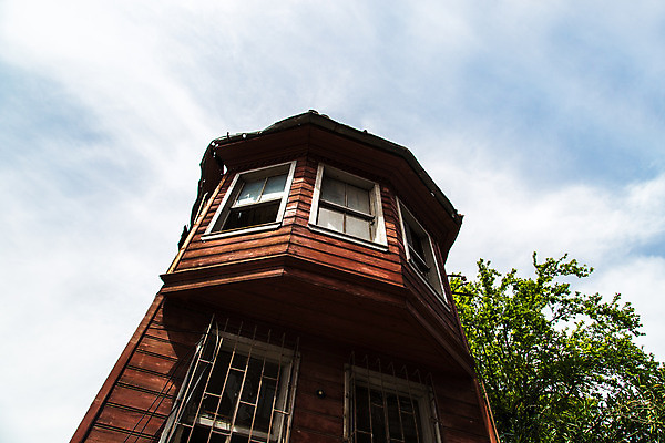 포토 JPG 해외이미지 전통 벽 건축양식 아파트 주택 풍경 사람없음 건물 환경 손상 역사 재산 버리기 타운 옛날 회복 스타일 해외202004 해외포토 건축물 건축 컨셉 모션 금융 도시 파일형식 이미지허브