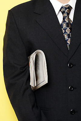 포토 JPG 해외이미지 직업 남자 비즈니스 노동자 사람 사람없음 사무실 업무 비즈니스맨 신문 종업원 동료 경영자 리더 경영 해외202004 해외포토 관계 간행물 작업 직장인 뉴스 파일형식 이미지허브