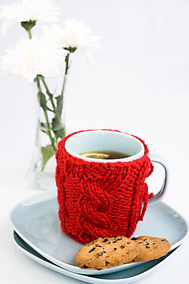 포토 JPG 해외이미지 디자인 꽃 백그라운드 겨울 패턴 텍스트 공 날씨 휴가 휴식 새로움 주택 따뜻함 사랑 사람없음 장식 컵 빨간색 빛 독서 주방 추위 흰색 하트 뜨개질 차 달콤 스웨터 레몬 오브젝트 뜨개옷 스타일 해외202004 해외포토 모양 식물 식기 옷 계절 감정 음료 컬러 컨셉 상의 무늬 과일 취미 건물 맛 파일형식 이미지허브