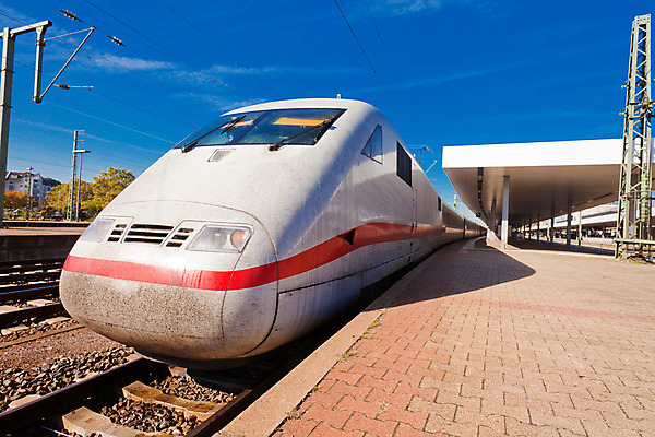 포토 JPG 해외이미지 여행 곤충 이동 오렌지 창문 교통시설 모션 사람없음 기차 흰색 표현 도시 기다림 역 도착 창고 속도 출발 승객 엔진 일반 단상 루트 선로 의무 중고 터미널 해외202004 해외포토 동물 육상교통 컬러 교통 컨셉 과일 대중교통 시설 파일형식 이미지허브