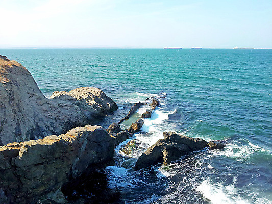 포토 JPG 해외이미지 구름 유럽 파도 바다 섬 여행 자연 하늘 파노라마 풍경 사람없음 물 여름 파란색 바위 수평선 해외202004 해외포토 자연요소 계절 나라 컬러 촬영기법 돌_바위 생태계 파일형식 이미지허브