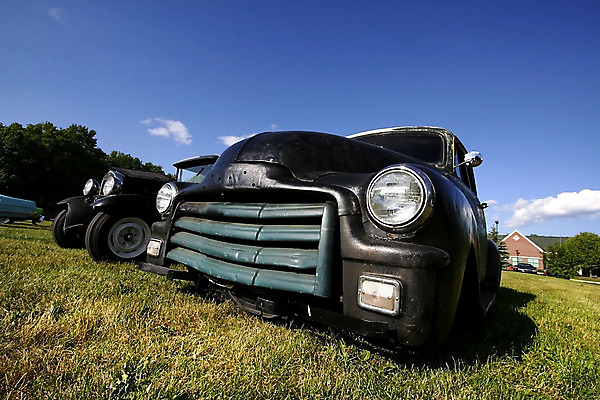 포토 JPG 해외이미지 교통시설 자동차 사람없음 파란색 금속 기계 수확 클래식 고급 청록색 자동 세련 해외202004 해외포토 육상교통 컬러 교통 컨셉 농업 재질 시설 파일형식 이미지허브