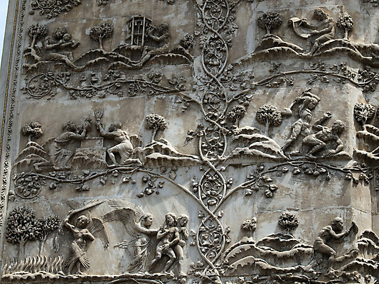 포토 JPG 해외이미지 외관 남자 감정 종교 조각 컨셉 새로움 미술 사람 사람없음 조각상 성당 성경 이탈리아 역사 성자 대성당 증거 안심 목각 옛날 파라다이스 해외202004 해외포토 유럽 종교용품 종교건축 문화예술 조형물 파일형식 이미지허브