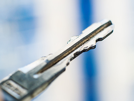 포토 JPG 해외이미지 길 클리핑패스 백그라운드 비즈니스 성공 열쇠 주택 안전 사람없음 컬러풀 반사 문 금속 회색 흰색 반지 오픈 그룹 재산 닫기 은색 비밀 자르기 다발 철 심볼 오브젝트 사인 잠금 보안 주인 고립 놋쇠 진짜 철강 해외202004 해외포토 컬러 컨셉 장신구 모션 재질 건물 금융 파일형식 이미지허브