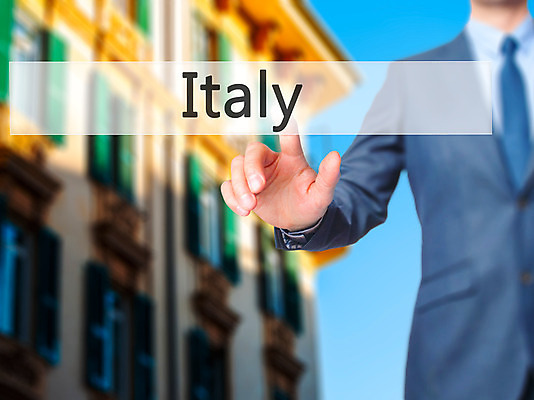 포토 JPG 해외이미지 식물 계절 음식 여행 잎 밭 농업 과일 자연 포도 매달리기 건강 요리 풍경 사람없음 빨간색 초록색 농장 와인 계곡 이탈리아 수확 시골 포도밭 포도나무 지역 산기슭 숙성 양조장 토스카나 피에몬테 해외202004 해외포토 유럽 산업 컬러 모션 산 주류 과일나무 생태계 파일형식 이미지허브