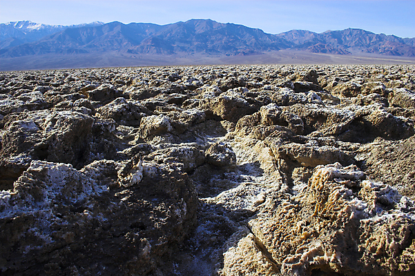 포토 JPG 해외이미지 공원 모래 여행 오렌지 자국 자연 산 건조 풍경 사람없음 야외 여름 환경 계곡 미국 침묵 사막 탐험 바위 뜨거움 황무지 균열 플랫 크리스탈 언덕 캘리포니아 소금 진흙 가뭄 온도 전국 지리 지질학 해외202004 해외포토 계절 공공시설 교육 북아메리카 과일 모션 날씨 소리 돌_바위 광석 생태계 파일형식 이미지허브