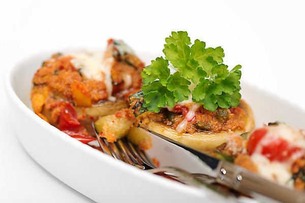 포토 JPG 해외이미지 접시 음식 백그라운드 토마토 채소 치즈 파프리카 파슬리 건강 사람없음 빨간색 초록색 컬러풀 갈색 식사 버섯 튀김 맛 그릴 굽기 유기농 후추 폭식 주키니 주키니호박 채식주의자 해외202004 해외포토 식기 웰빙 컬러 컨셉 주방용품 유제품 구이 향신료 채식 파일형식 이미지허브