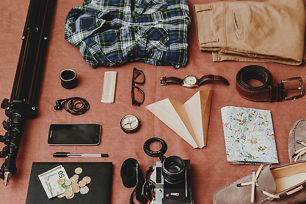 포토 JPG 해외이미지 라이프스타일 종이 안경 여행 백그라운드 신발 컨셉 셔츠 돈 비즈니스 장신구 탁자 휴가 비행기 항해 사람없음 세트 선글라스 알약 펜 카메라 디지털 검은색 공책 침묵 수확 벨트 청바지 티켓 정상 가죽 손목시계 문서 복고 팩 방문 구성 힙스터 해외202004 해외포토 잡화 패션 시계 컬러 가구 상의 농업 배_교통 바지 항공교통 문구용품 대중교통 생활 전자제품 필기구 약 소리 화장품 재산 파일형식 이미지허브