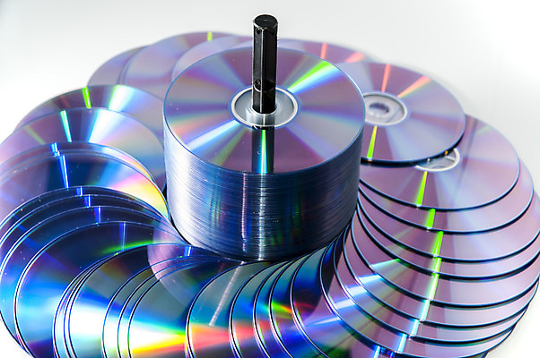 포토 JPG 해외이미지 음악 사람없음 디지털 자료 공백 장비 정보 CD 흰색 오브젝트 오디오 수납 DVD 고립 소프트웨어 지원 해외202004 해외포토 컬러 문화예술 전자제품 파일형식 이미지허브