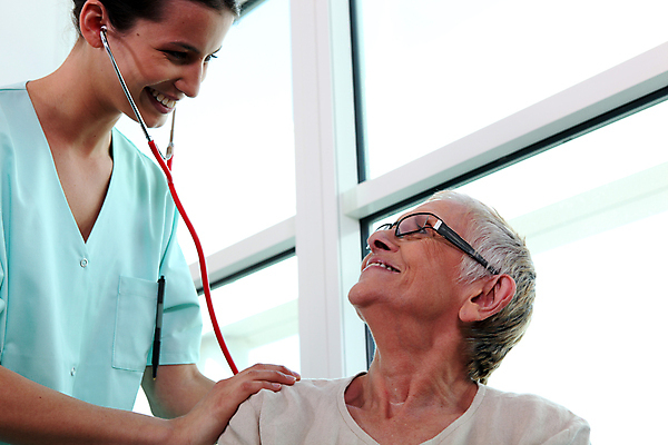 포토 JPG 해외이미지 응시 안경 와이셔츠 회사 청진기 주택 매달리기 건강 사람 두명 빨간색 사무실 펜 듣기 간호사 의사 면 도움 위생 질병 주머니 재판 헛간 위생관리 윤리 지원 해외202004 해외포토 시선 잡화 컬러 컨셉 셔츠 비즈니스 의학 의료기기 모션 관리 건물 필기구 의료진 법 저장고 파일형식 이미지허브