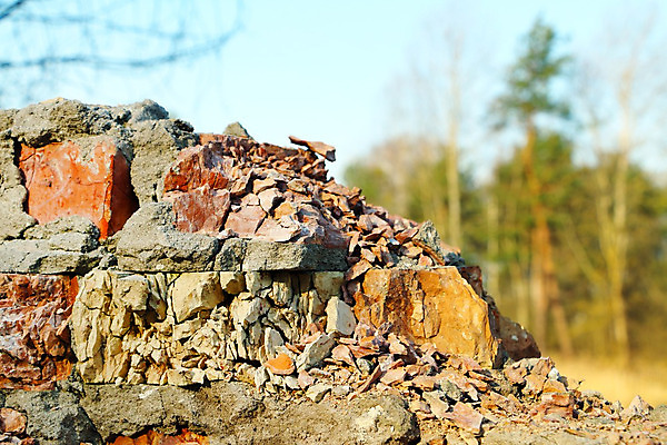 포토 JPG 해외이미지 나무 외관 벽 백그라운드 건축양식 자연 벽돌 주택 사람없음 야외 내부 건물 목재 빨간색 손상 수확 골동품 바위 도시 역사 숲 위험 아치 질감 복고 먼지 장면 타운 내추럴 고고학 구식 깨짐 석고 썩음 옛날 재앙 파멸 해외202004 해외포토 식물 건축물 교육 건축 컬러 컨셉 농업 재료 돌_바위 생태계 파일형식 소멸 이미지허브