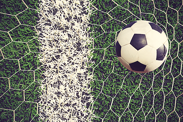 포토 JPG 해외이미지 계절 선 스포츠 백그라운드 이동 밭 공 모션 놀이 성공 잔디 사람없음 야외 초록색 운동 축구 경쟁 경기장 장비 게임 흰색 우승 원형 그물 놀이터 발사 가죽 심볼 대문 점수 골 필승 해외202004 해외포토 도형 식물 컬러 컨셉 농업 스포츠시설 건강 구기 문 최고 파일형식 이미지허브