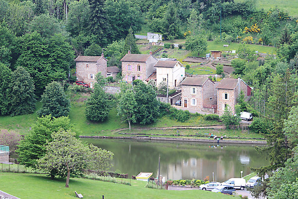 포토 JPG 해외이미지 호수 건축양식 산 아파트 주택 파노라마 어류 풍경 사람없음 건물 물 교회 마을 프랑스 바위 시골 도시 도심 어부 지역 프랑스어 해외202004 해외포토 자연요소 직업 문자 건축물 건축 유럽 종교건축 촬영기법 수중동물 돌_바위 파일형식 이미지허브