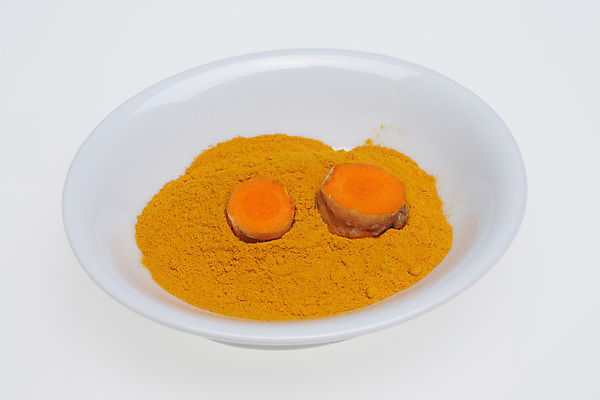 포토 JPG 해외이미지 식물 음식 사람없음 농작물 약 약재 약초 허브 향신료 뿌리 내추럴 식용 자연요법 강황 해외202004 해외포토 농업 식재료 의학 풀_식물 향미료 파일형식 이미지허브