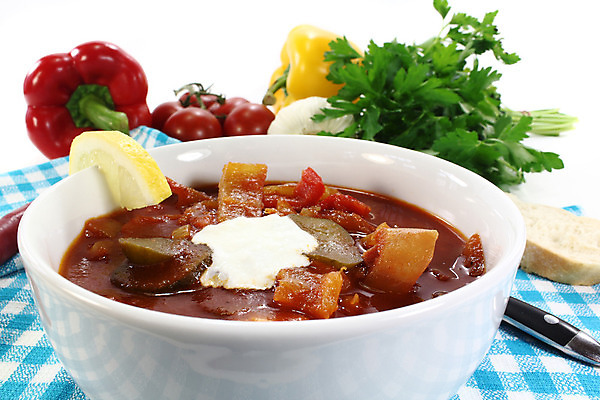 포토 JPG 해외이미지 접시 음식 빵 파슬리 육류 요리 사람없음 주방 식사 소시지 맛 수프 기아 크림 광택 후추 러시아인 식욕 해외202004 해외포토 서양인 식기 컨셉 채소 식재료 가공식품 사회이슈 향신료 파일형식 이미지허브