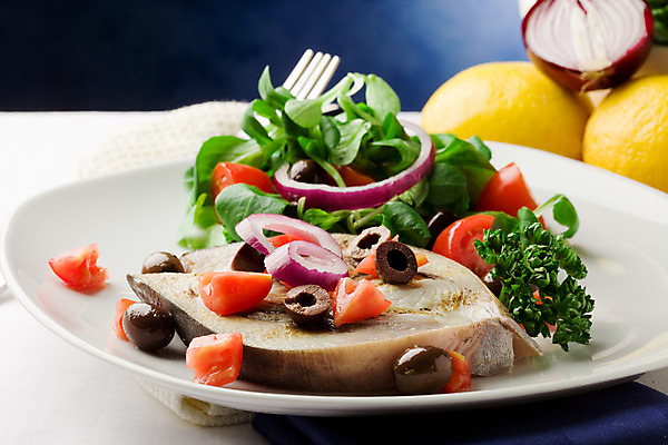 포토 JPG 해외이미지 토마토 양파 파슬리 사람없음 빛 식당 검은색 샐러드 최고 그릴 상추 바비큐 굽기 레몬 해산물 올리브 해외202004 해외포토 열매 음식 컬러 채소 과일 주방용품 상점 구이 파일형식 이미지허브