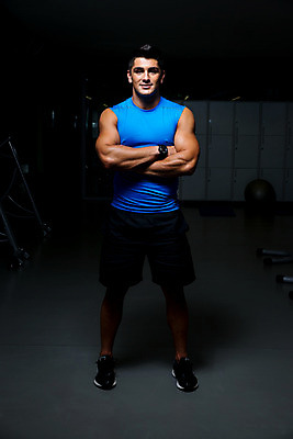 포토 JPG 해외이미지 백인 모델 응시 남자 포즈 셔츠 청소년 근육 휴식 실내 표정 건강 한명 사람 운동복 운동 머리 유행 검은색 헬스장 추위 뜨거움 시원함 손목시계 어깨 체육관 근육질 건강식 심각 그루밍족 해외202004 해외포토 서양인 1 시선 옷 음식 시계 컬러 컨셉 상의 장신구 내부 신체부위 뷰티 헬스 몸매 파일형식 이미지허브