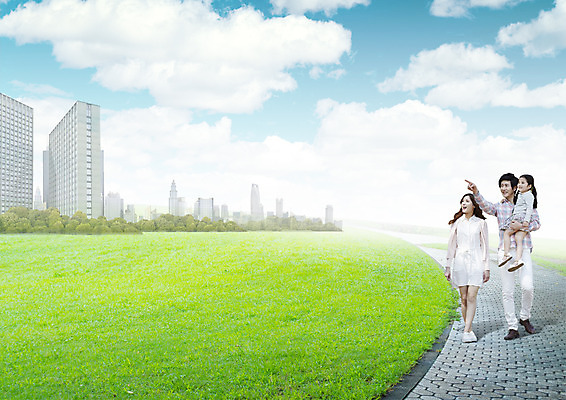 전신 PSD 구름 편집 편집이미지 공원 여자 남자 딸 어린이 가족 안기 하늘 엄마 서기 빌딩 잔디 성인 세명 30대 한국인 가리킴 아빠 이미지편집 자연요소 식물 공공시설 관계 모션 사람 동양인 손짓 건물 장년 파일형식