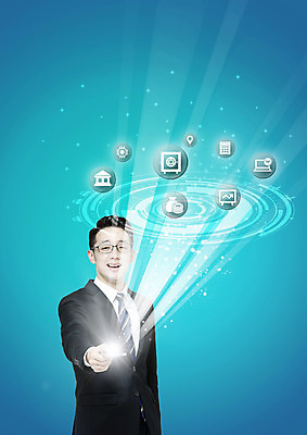 PSD 편집 편집이미지 남자 안경 정보기술 스마트라이프 한명 웃음 들기 상반신 20대 성인 금융 빛 스마트폰 디지털 한국인 비즈니스맨 스마트 금고 이미지편집 1 라이프스타일 잡화 컨셉 비즈니스 모션 기술 표정 사람 동양인 청년 경제 핸드폰 스마트기기 직장인 파일형식