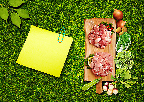 PSD 편집 편집이미지 식재료 호박 양파 나뭇잎 감자 도마 생고기 육류 돼지고기 잔디 사람없음 배추 포스트잇 클립 등심 뒷다리살 이미지편집 식물 잎 채소 주방용품 메모지 파일형식