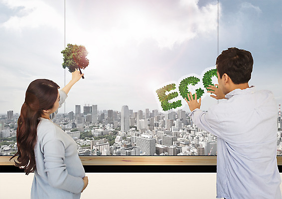 PSD 나무 구름 편집 편집이미지 부부 여자 남자 하늘 빌딩 상반신 성인 두명 뒷모습 자연보호 환경 그린캠페인 임산부 한국인 도시 에코 나무심기 성인만 그린슈머 이미지편집 자연요소 식물 커플 캠페인 뷰포인트 자연 사람 동양인 건물 임신 보호 심기 파일형식