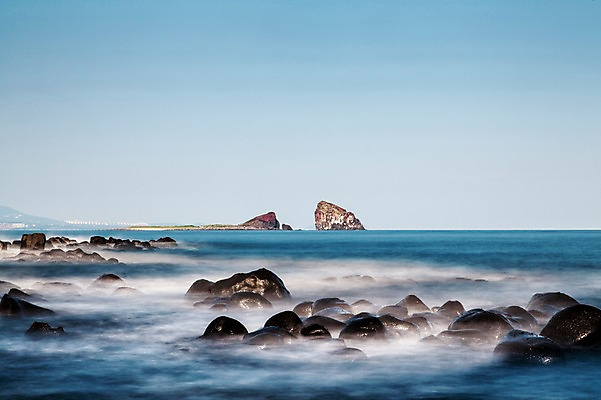 포토 JPG 주간 바다 풍경 사람없음 야외 제주도 돌 바위 장노출 형제섬 국내포토 자연요소 섬 한국 촬영기법 돌_바위 파일형식