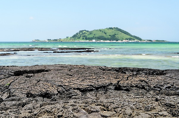 포토 JPG 주간 바다 풍경 사람없음 야외 제주도 비양도 국내포토 자연요소 섬 한국 파일형식