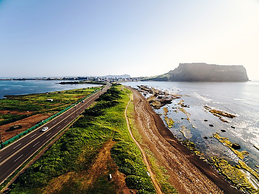 포토 JPG 주간 바다 풍경 사람없음 야외 하이앵글 제주도 성산일출봉 항공촬영 성산읍 국내포토 자연요소 뷰포인트 한국 서귀포 파일형식
