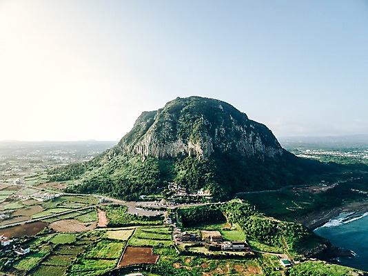 포토 JPG 주간 바다 밭 논 풍경 해변 사람없음 야외 하이앵글 제주도 농경지 마을 항공촬영 용머리해안 국내포토 자연요소 뷰포인트 농업 한국 농장 서귀포 파일형식