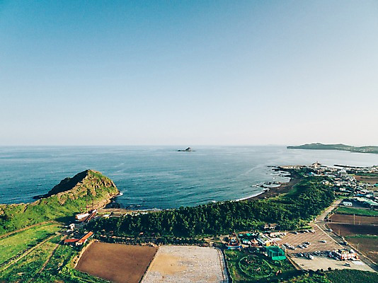 포토 JPG 주간 바다 풍경 사람없음 야외 하이앵글 제주도 항공촬영 용머리해안 형제섬 국내포토 자연요소 뷰포인트 섬 한국 서귀포 파일형식