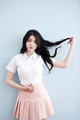 포토 JPG 응시 여자 포즈 남방 실내 한명 서기 손짓 상반신 20대 성인 앞모습 청춘 만지기 한국인 뷰티라이프 청순 플리츠스커트 성인여자한명만 국내포토 1 라이프스타일 시선 뷰포인트 컨셉 셔츠 모션 사람 동양인 청년 내부 치마 여자한명만 성인여자만 파일형식