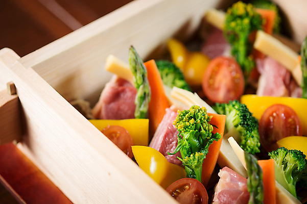 포토 JPG 음식 방울토마토 실내 근접촬영 사람없음 아웃포커스 브로콜리 아스파라거스 도시락 일본음식 국내포토 뷰포인트 토마토 채소 촬영기법 내부 파일형식