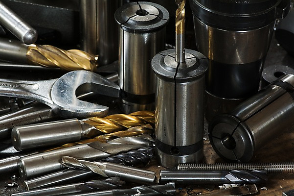 포토 JPG 실내 사람없음 금속 공구 드릴 오브젝트 나사못 드릴날 드릴비트 국내포토 재질 내부 도구 못 파일형식