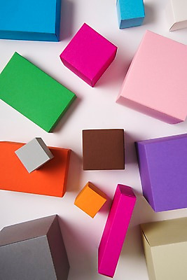 포토 JPG 스튜디오촬영 종이 백그라운드 프레임 실내 사람없음 상자 컬러풀 공백 플랫 종이상자 오브젝트 카피스페이스 국내포토 컬러 내부 파일형식