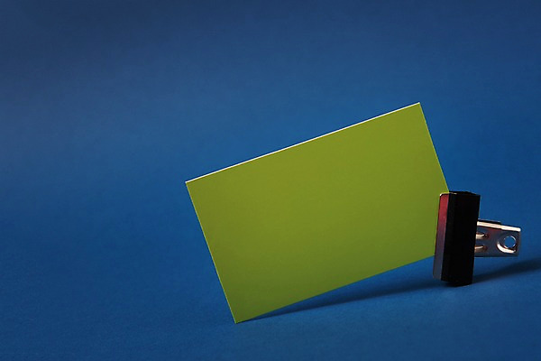 포토 JPG 스튜디오촬영 종이 백그라운드 명함 프레임 실내 사람없음 사무용품 공백 플랫 오브젝트 서류집게 카피스페이스 국내포토 문구용품 집게 내부 파일형식