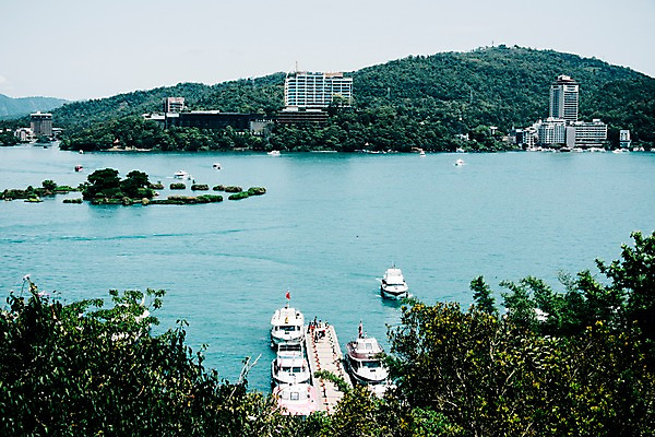 포토 JPG 주간 해외풍경 호수 사람없음 야외 대만 선박 르웨탄 국내포토 자연요소 해외 아시아 수상교통 풍경 파일형식