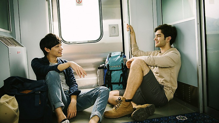 포토 JPG 주간 전신 서양인 외국인 남자 여행 앉기 20대 성인 두명 옆모습 우정 기차 한국인 창가 즐거움 춘천 기차여행 성인남자만 브로맨스 국내포토 자연요소 감정 육상교통 뷰포인트 창문 관계 모션 대중교통 사람 동양인 인종 청년 친구 강원도 남자만 성인만 파일형식