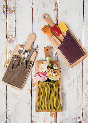 포토 JPG 스튜디오촬영 식기 꽃 포크 도마 실내 사람없음 자연보호 환경 그린캠페인 재활용 보관함 에코 헌옷 업사이클링 국내포토 식물 옷 캠페인 자연 주방용품 내부 보호 친환경 파일형식