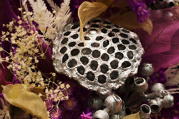 포토 JPG 해외이미지 식물 디자인 꽃잎 꽃 리본 종이 꽃다발 결혼 백그라운드 컨셉 꽃무늬 자연 결혼식 발렌타인데이 선물 사랑 미술 사람없음 장식 컬러풀 기쁨 벚꽃 축하 달콤 다발 꽃집 심볼 묘사 향기 강렬 해외202004 해외포토 감정 컬러 무늬 데이이벤트 문화예술 이벤트 상점 맛 생태계 냄새 파일형식 이미지허브