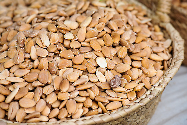 포토 JPG 해외이미지 스튜디오촬영 접시 음식 반찬 요리 사람없음 식당 식사 견과류 튀김 고명 스페인 인스턴트 강의 굽기 소금 아몬드 점심식사 메인요리 스페인요리 절임 채식주의자 타파스 핸드메이드 해외202004 해외포토 식기 유럽 실내 상점 애피타이저 구이 채식 파일형식 이미지허브