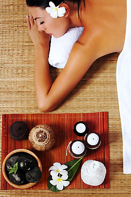 포토 JPG 해외이미지 라이프스타일 웰빙 여자 행복 얼굴 신체 자연 휴식 건강 한명 치료 머리 스파 침묵 신선 마사지 고급 피부 순수 피부관리 아로마테라피 테라피 내추럴 거짓말 돌봄 치료사 해외202004 해외포토 직업 1 감정 컨셉 의학 모션 사람 생활 신체부위 뷰티 소리 생태계 파일형식 이미지허브