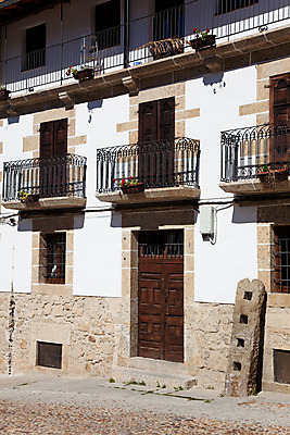 포토 JPG 해외이미지 유럽 여행 건축양식 거리 주택 사람없음 건물 문 맑음 역사 스페인 재산 옛날 해외202004 해외포토 건축물 건축 나라 날씨 금융 파일형식 이미지허브